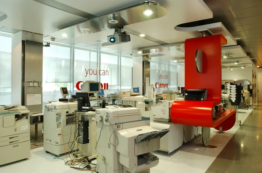 SHOW ROOM CANON SPA MILANO 7